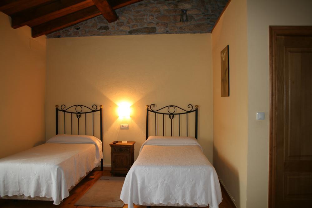 Rectoral De Goian Guest House Sarria Ruang foto