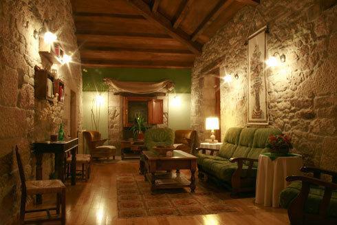 Rectoral De Goian Guest House Sarria Bagian luar foto